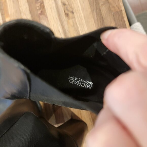 Michael Kors Women's Lottie Boot Size 6 Block Heel Black Leather - Picture 10 of 16